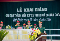 Khai giảng đào tạo thành viên kíp xe Tăng thiết giáp Khóa 56
