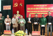 Bàn giao 03 Nhà Đại đoàn kết, tặng quà cho các gia đình có hoàn cảnh khó khăn tại Hướng Hóa, Quảng Trị