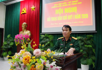 Cục Hậu cần – Kỹ thuật  đối thoại dân chủ tại Xưởng sửa chữa xe tăng X32