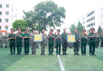 Thủ trưởng Bộ Quốc phòng, Thủ trưởng Binh chủng Tăng thiết giáp thăm, động viên, kiểm tra khối xe Tăng thiết giáp 