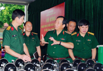 Nghiệm thu nhiệm vụ mua sắm, sản xuất hệ thống  thủy lực trợ lực lái xe tăng T-54, T-55 năm 2025