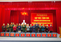 Lữ đoàn TTG 202 tổ chức làm công tác dân vận trong diễn tập chiến thuật vòng tổng hợp cấp Tiểu đoàn năm 2025