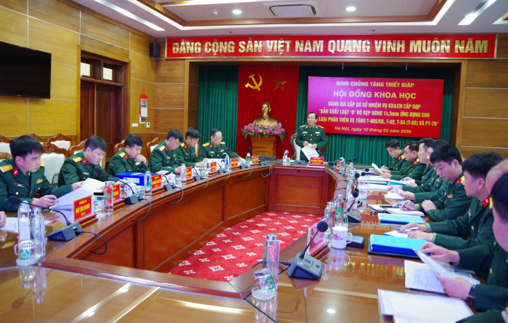 Hội đồng khoa học đánh giá cấp cơ sở nhiệm vụ KH&CN cấp Bộ Quốc phòng “Sản xuất loạt “0” bộ kẹp nòng cỡ 14,5mm ứng dụng cho các loại pháo trên xe tăng T-90S/SK, T-62, T-54 (T-55) và PT-76”