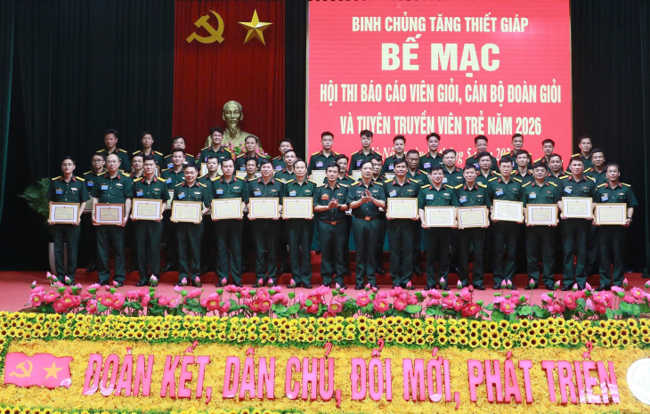 Binh chủng Tăng thiết giáp bế mạc Hội thi Báo cáo viên giỏi, cán bộ đoàn giỏi và tuyên truyền viên trẻ năm 2026