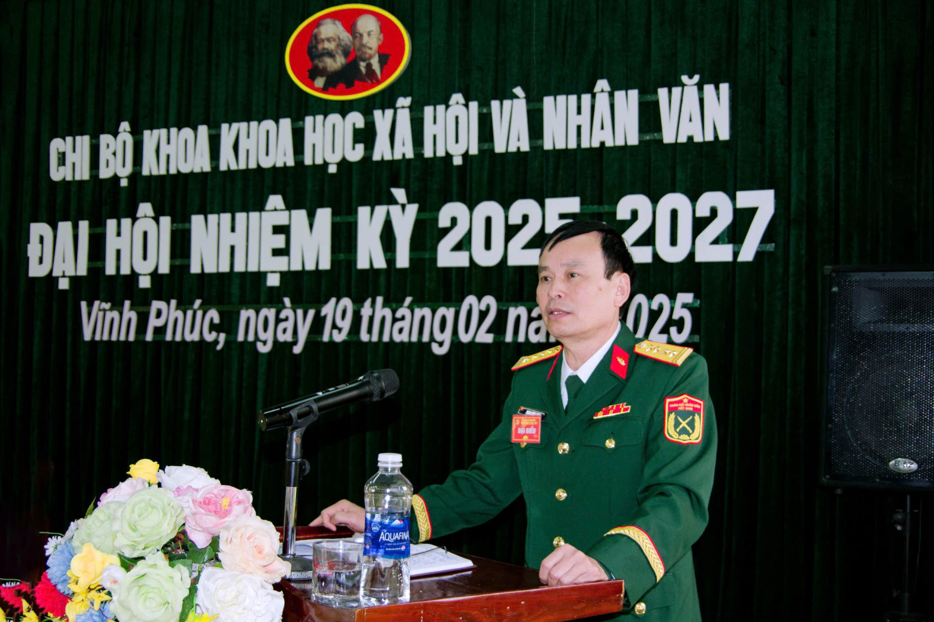 Đảng ủy Trường Trung cấp Kỹ thuật Tăng thiết giáp chỉ đạo tổ chức thành công Đại hội chi bộ nhiệm kỳ 2025-2027 làm trước