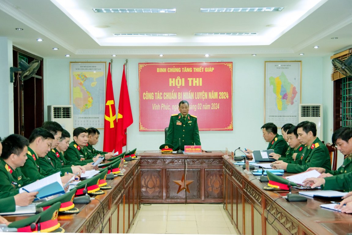 Trường Trung cấp Kỹ thuật Tăng thiết giáp tham gia Hội thi công tác chuẩn bị huấn luyện năm 2024