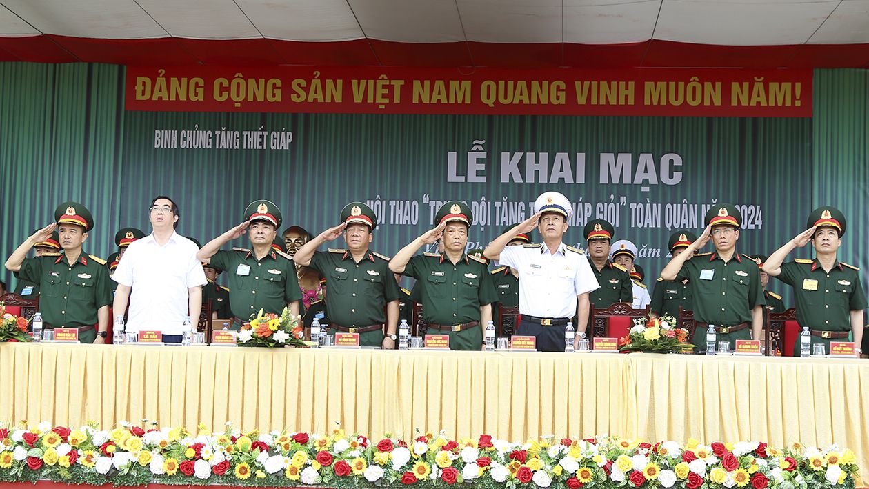 Khai mạc Hội thao “Trung đội Tăng thiết giáp giỏi” toàn quân năm 2024