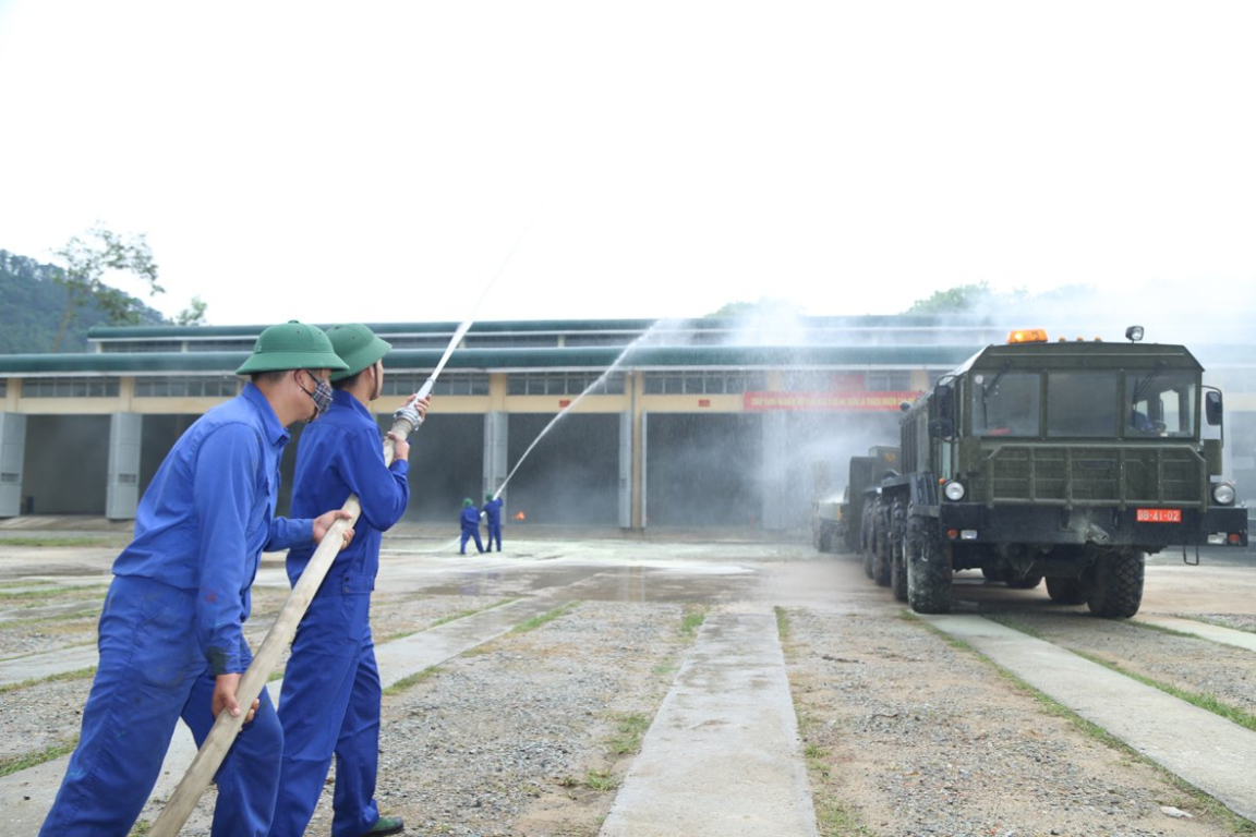 Mít tinh hưởng ứng Tháng hành động về an toàn, vệ sinh lao động  năm 2024