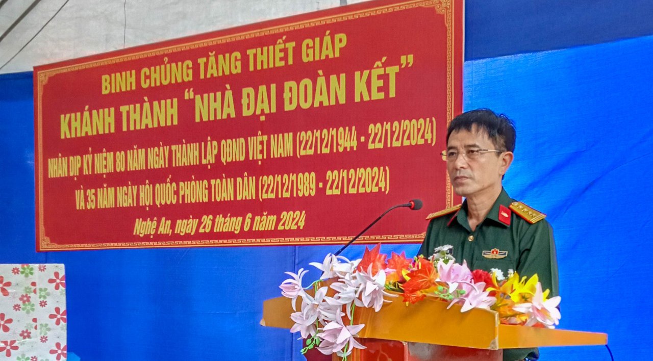 Binh chủng Tăng thiết giáp khánh thành 