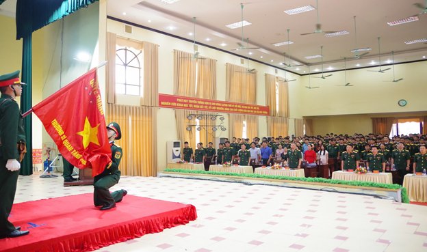 Trường Sĩ quan Tăng thiết giáp tổ chức Lễ tốt nghiệp cho học viên Khóa 45 đào tạo sĩ quan Chỉ huy - Tham mưu, Chỉ huy - Kỹ thuật Tăng thiết giáp cấp phân đội, trình độ đại học (khóa học 2020 - 2024)