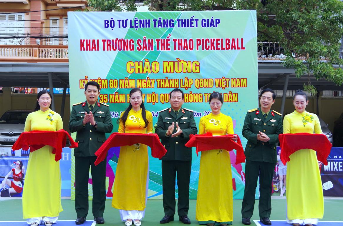 Khai trương sân thể thao Pickleball chào mừng  80 năm thành lập QĐND Việt Nam, 35 năm ngày hội Quốc phòng toàn dân