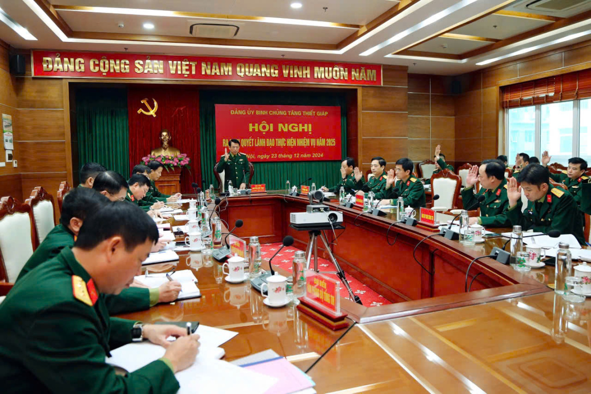 Hội nghị Ra Nghị quyết lãnh đạo thực hiện nhiệm vụ năm 2025