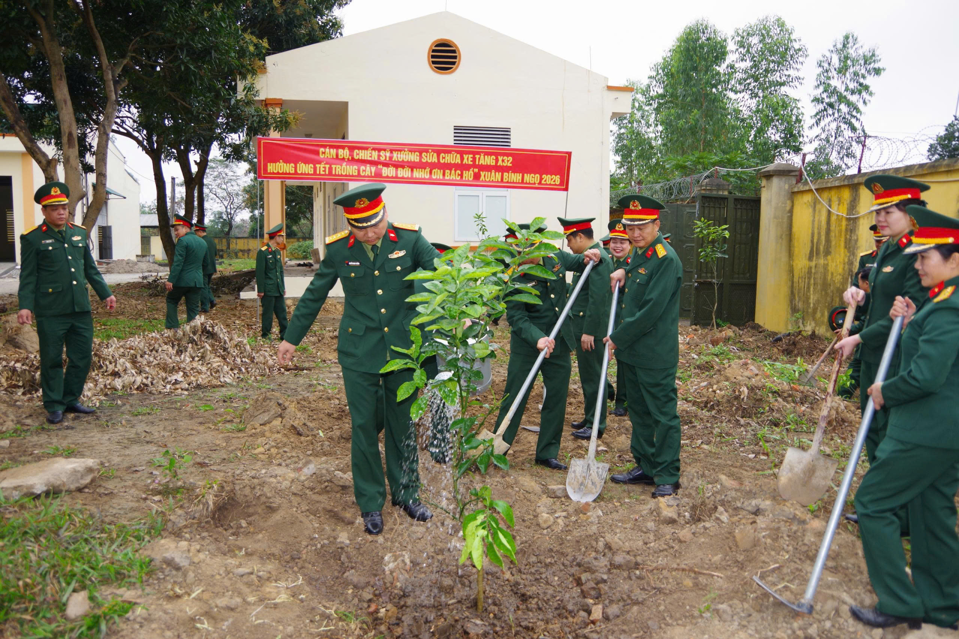 Xưởng Sửa Chữa Xe Tăng X32 Tổ Chức  “Tết Trồng Cây Đời Đời Nhớ Ơn Bác Hồ” Xuân Bính Ngọ 2026
