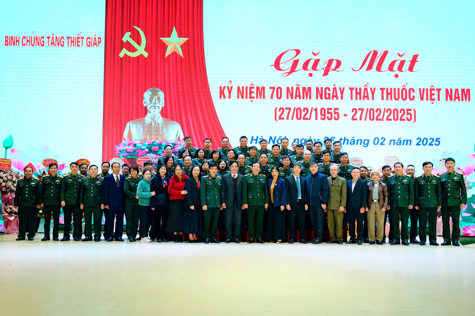 Lan tỏa y đức, hình ảnh cao đẹp của cán bộ, nhân viên Quân y mang quân hàm xe tăng