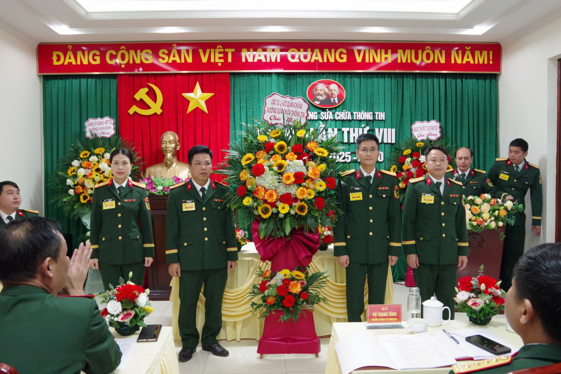 Đại hội Đảng bộ Xưởng sửa chữa thông tin lần thứ VIII, nhiệm kỳ 2025 - 2030 thành công tốt đẹp