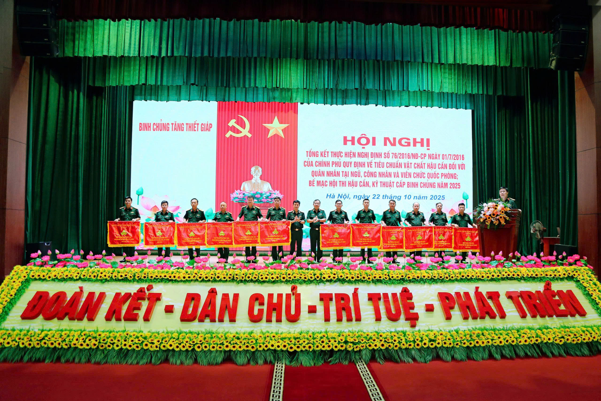 Hội nghị Tổng kết Nghị định số 76/2016/NĐ-CP của Chính phủ và Bế mạc Hội thi Hậu cần, Kỹ thuật cấp Binh chủng năm 2025