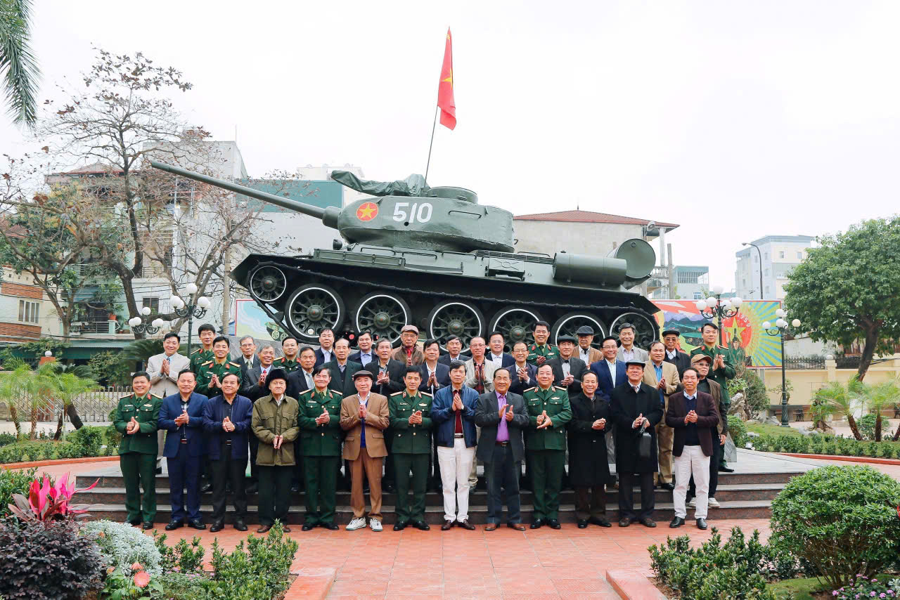 Gặp mặt Thủ trưởng Bộ Tư lệnh, Thủ trưởng các cơ quan Nhân dịp đón xuân Bính Ngọ năm 2026