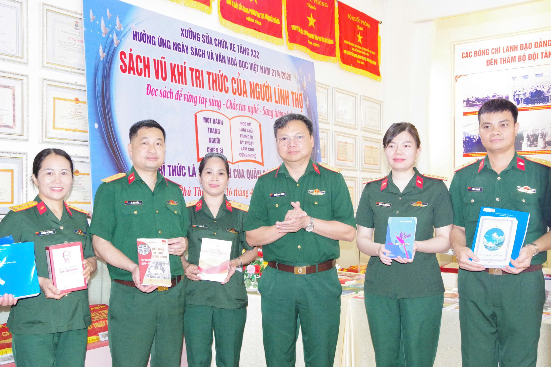 Xưởng sửa chữa xe tăng X32  tổ chức các hoạt động hưởng ứng Ngày Sách   và Văn hóa đọc Việt Nam năm 2026