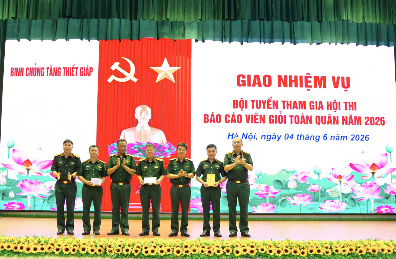 Giao nhiệm vụ cho Đội tuyển tham gia Hội thi  Báo cáo viên giỏi toàn quân năm 2026