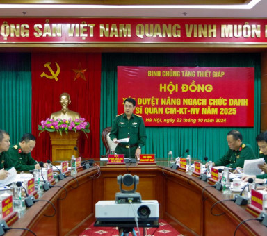 hoi-dong-xet-duyet-nang-ngach-va-bai-mien-chuc-danh-si-quan-chuyen-mon-ky-thuat-nghiep-vu-nam-2025