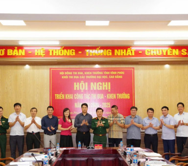 khoi-thi-dua-cac-truong-dh-cd-tinh-vinh-phuc-to-chuc-hoi-nghi-trien-khai-cong-tac-thi-dua-khen-thuong-nam-hoc-2024-2025